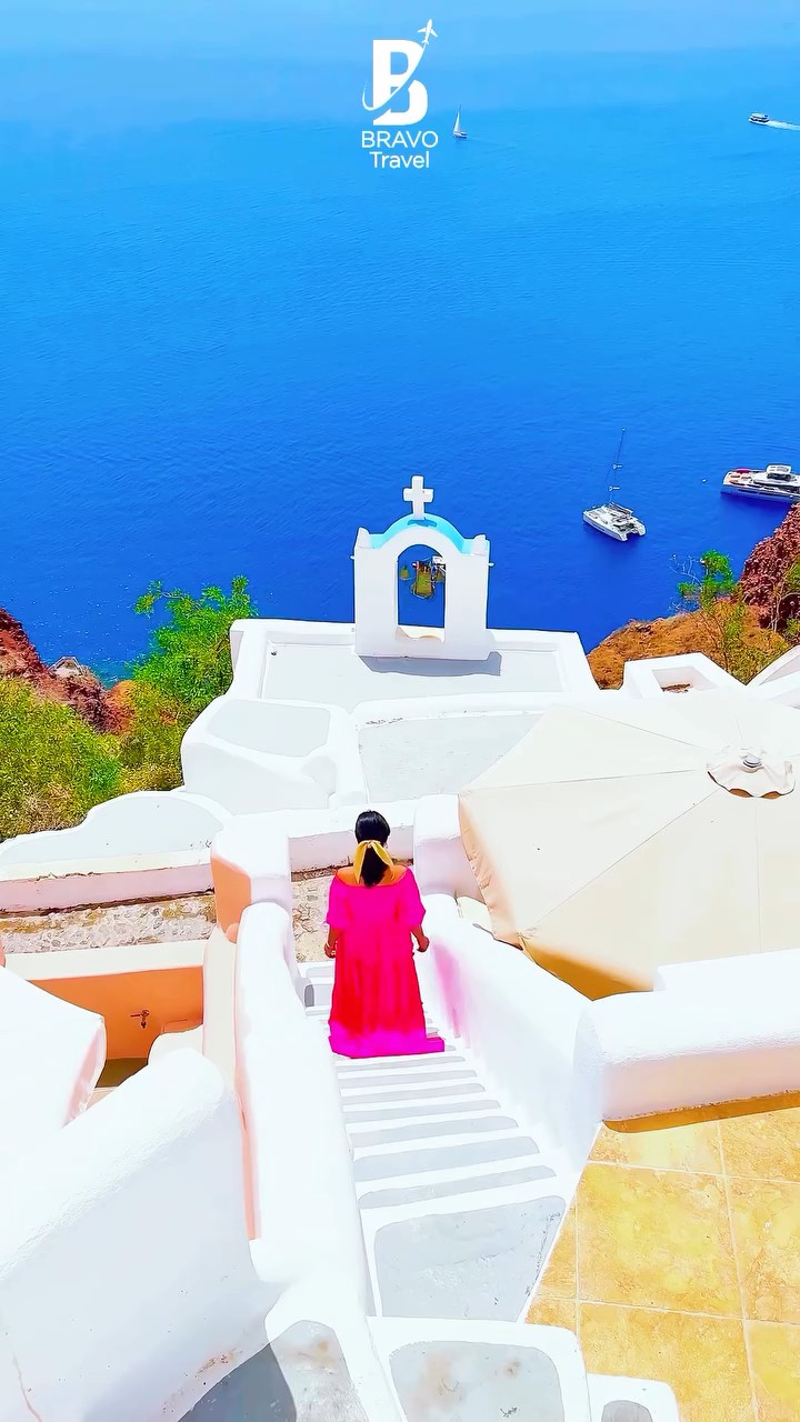 Santorini – Romantik Yay Tətili